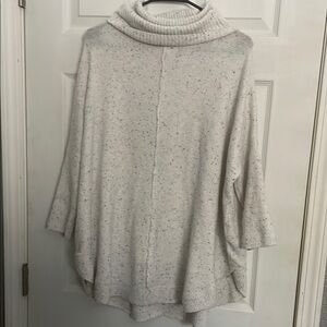 Time & Tru Speckled White Turtleneck